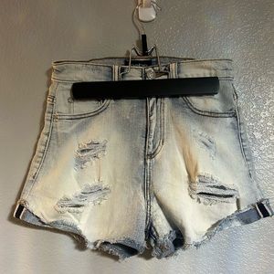 Women’s Bebe light blue cut off high rise waisted jean denim short size 26
